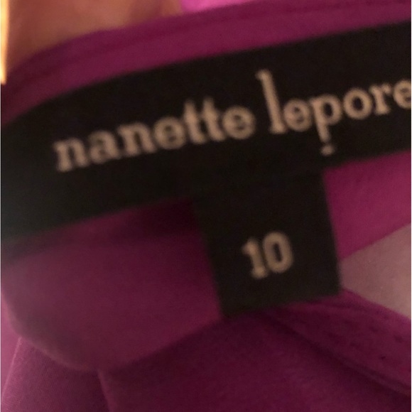 Nanette Lepore Size 10 Silk Sleeveless Blouse With A Scooped Ruffled Neckline - Picture 7 of 9